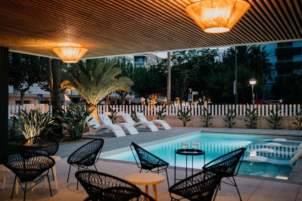 Monica Hotel Cambrils Eksteriør billede