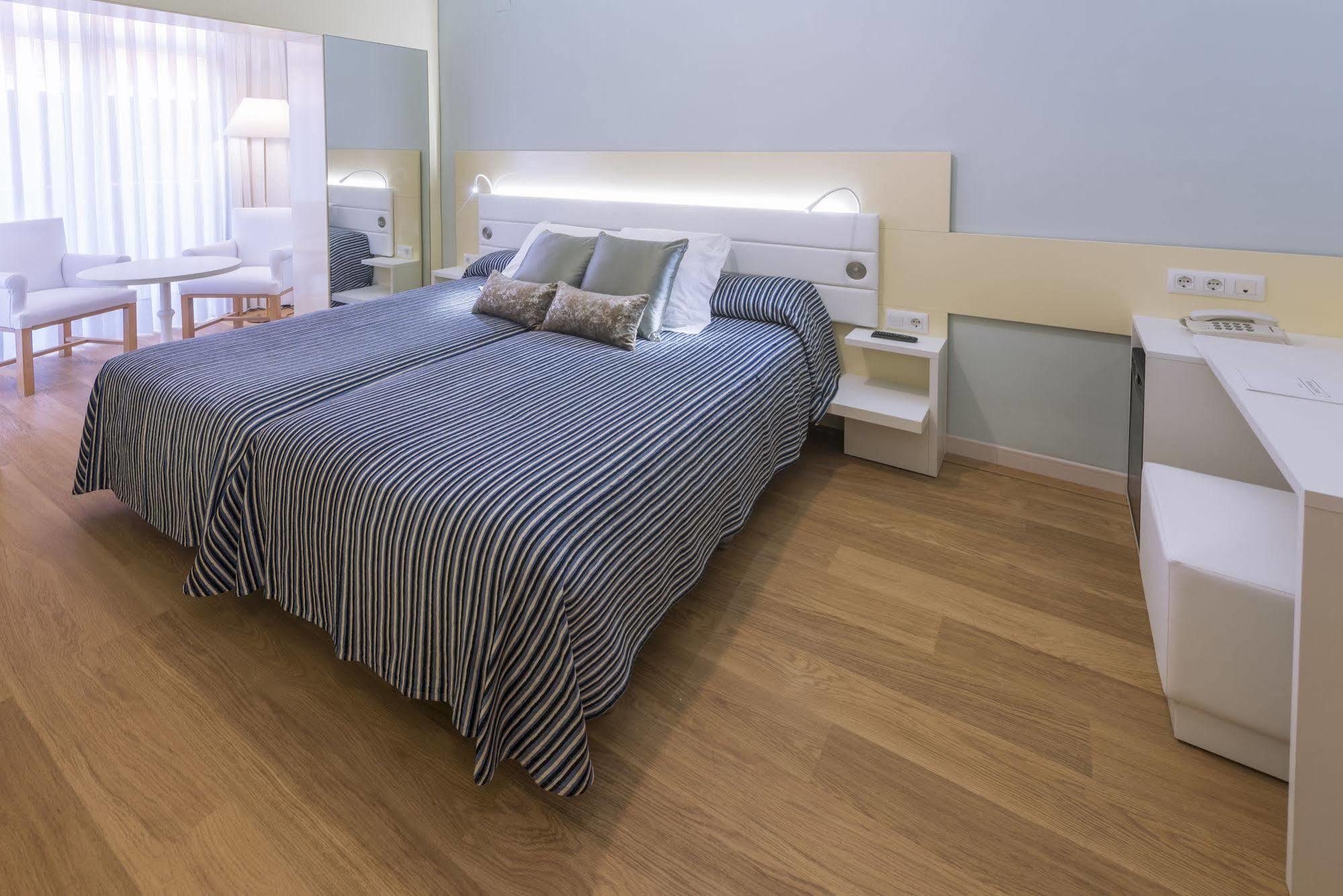 Monica Hotel Cambrils Eksteriør billede